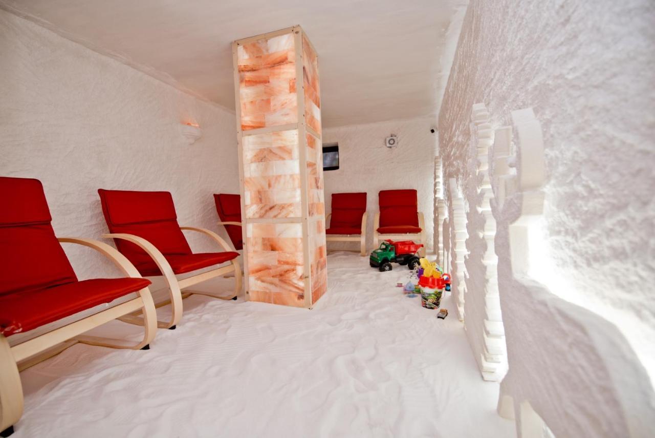 романтика Hotel 3*