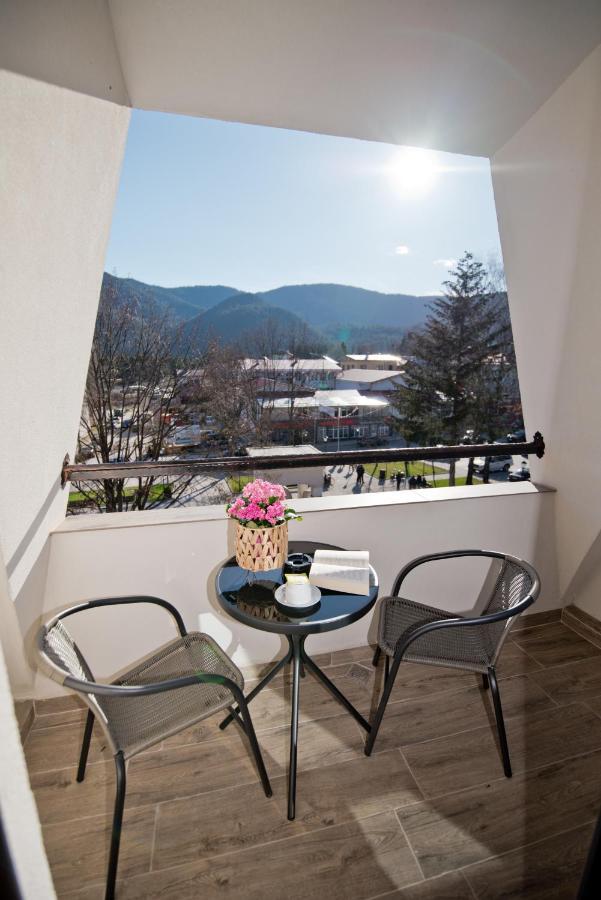 романтика Hotel 3*